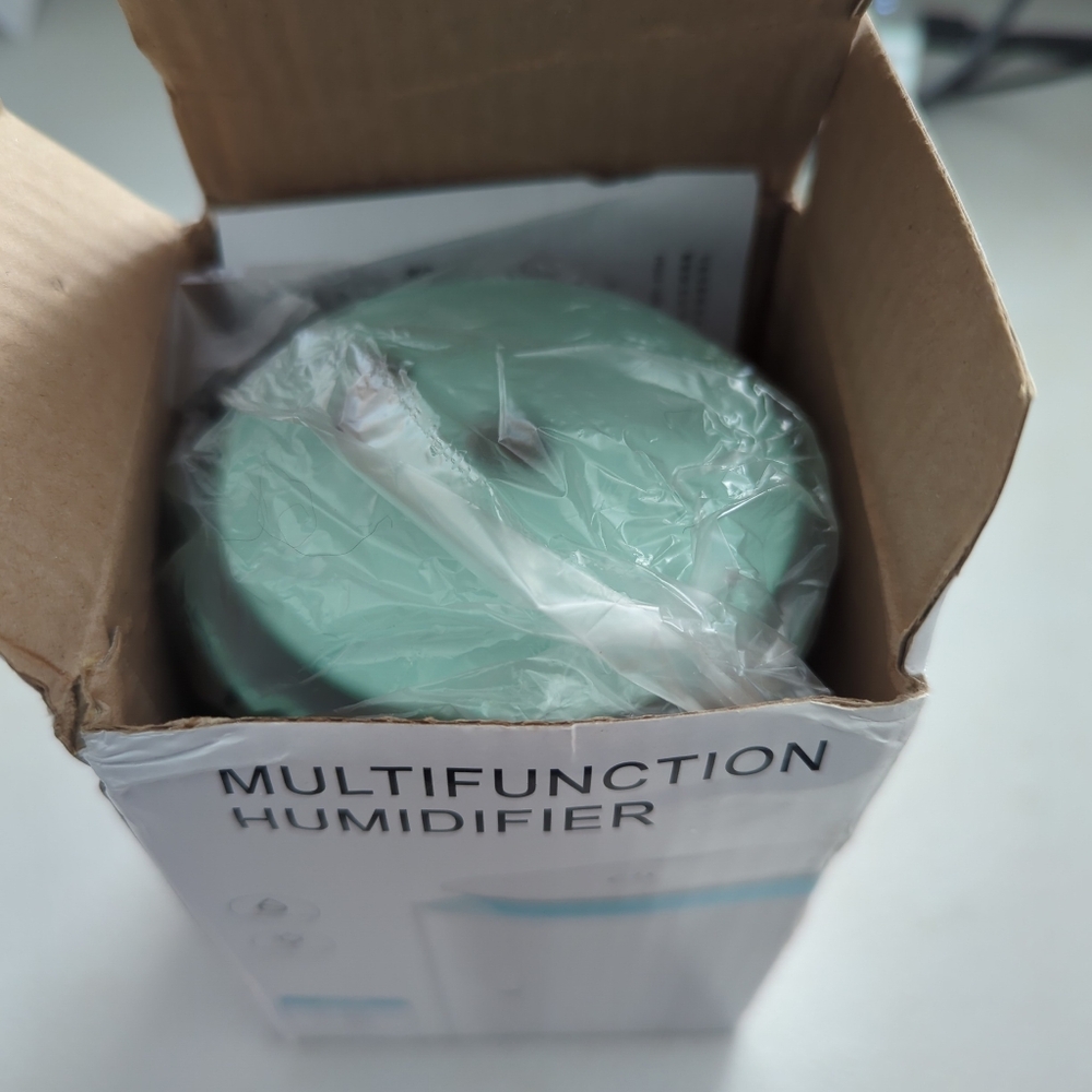 Mini Humidifier - Picture 9 of 10
